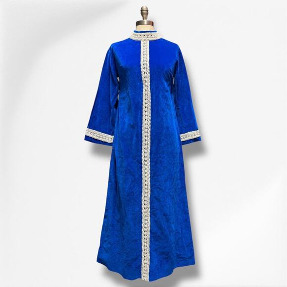 Royal Blue Velvet Cotton 1970s Maxi Caftan House Patio Dress Robe Mod Blue